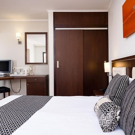 Livadhiotis City Hotel Larnaca Exterior foto