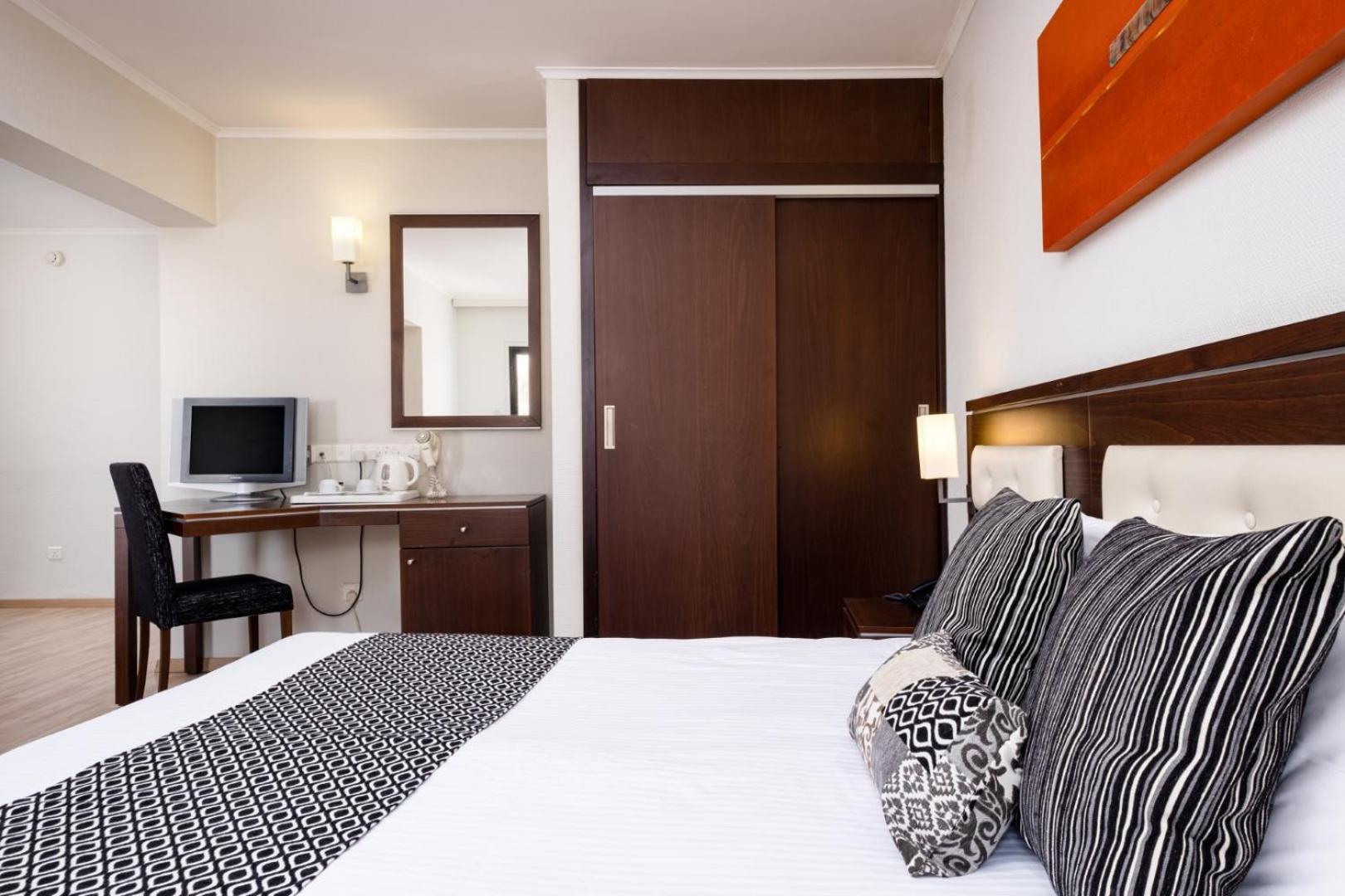 Livadhiotis City Hotel Larnaca Exterior foto